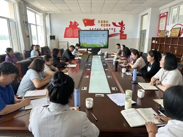 精准把脉明备考方向 教研领航冲刺中考——旗教研员莅临奈曼旗黄花塔拉中学指导毕业班复习工作纪实-第22张图片-四季读书网