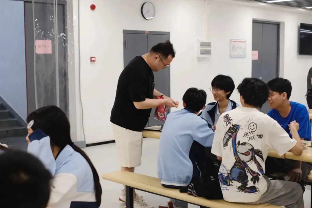 新余市抱石高级中学2026年中考报考公告-第15张图片-四季读书网