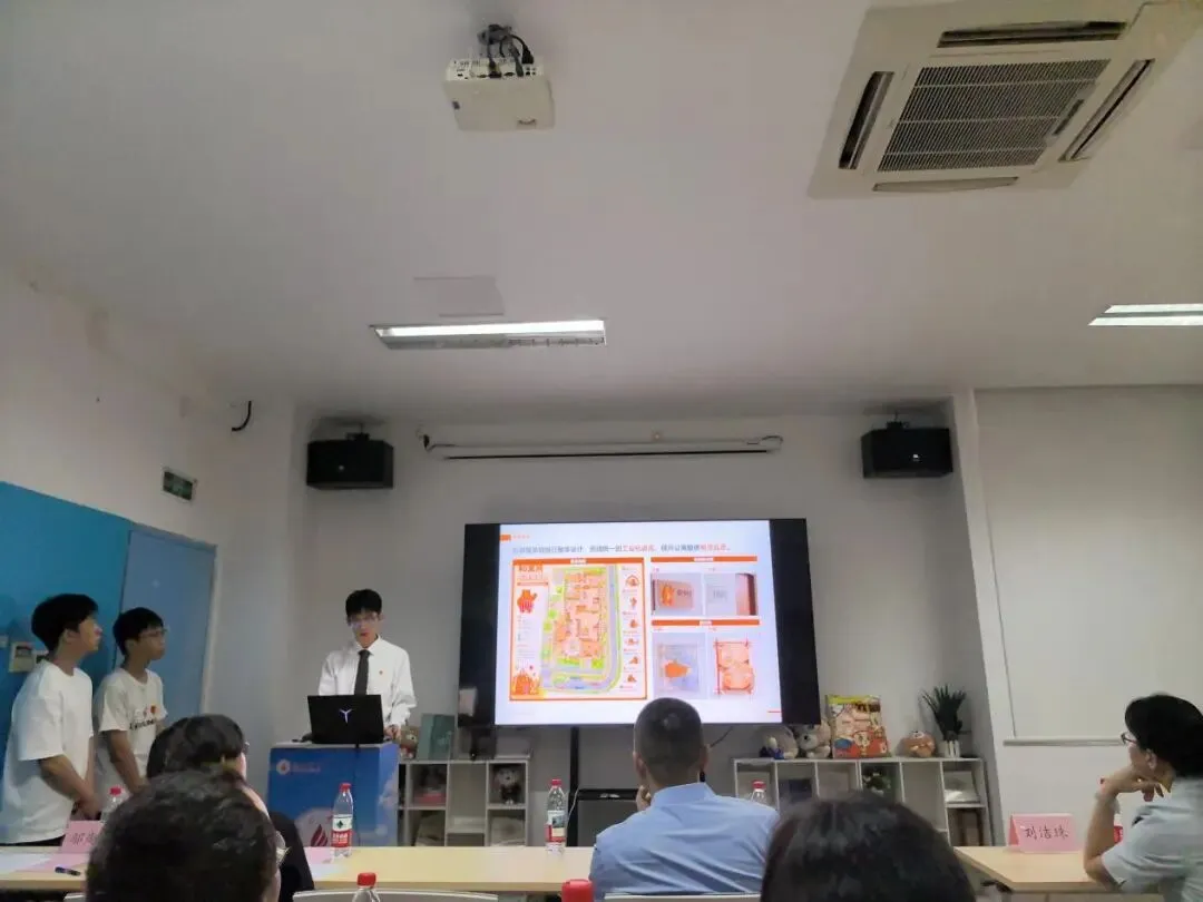 党建联建聚校企合力 真题实战育设计英才 保利华南党委与建规学院党委联建签约暨“美好生活杯” 2026年建筑规划设计菁英对抗赛圆满落幕-第10张图片-四季读书网