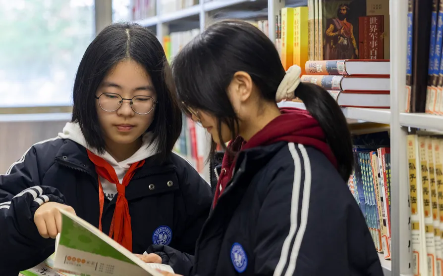 决战中考,梦想起航; | 青云实验中学盛湖学校2027中考复读招生简章-第9张图片-四季读书网