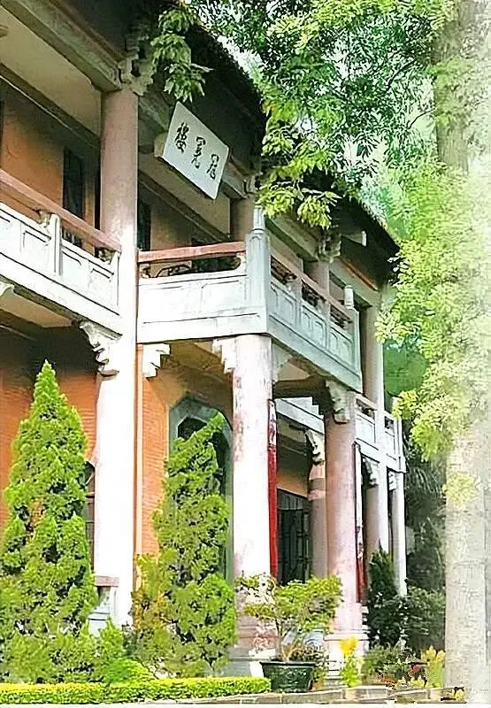 果然不简单!这所中学中考年年挤破头,百年前就不是等闲之辈了-第9张图片-四季读书网