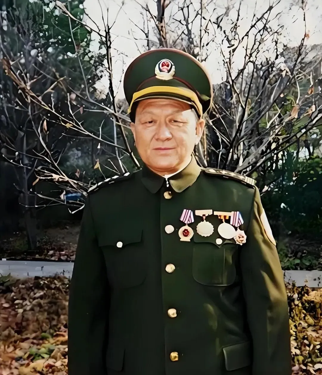 2003年,考生教育局偷盗试卷,全国启用高难备用卷,改写600万考生命运!-第11张图片-四季读书网