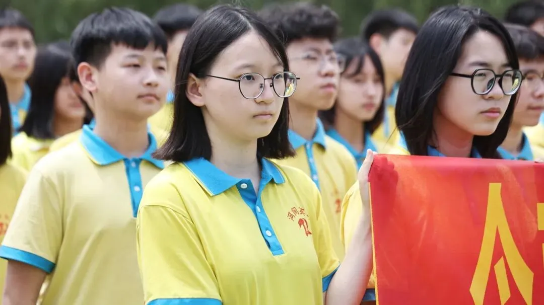 【2026驰骋中考1️⃣】休整蓄锋芒!英华初三勇士归来,秣马厉兵战-第68张图片-四季读书网