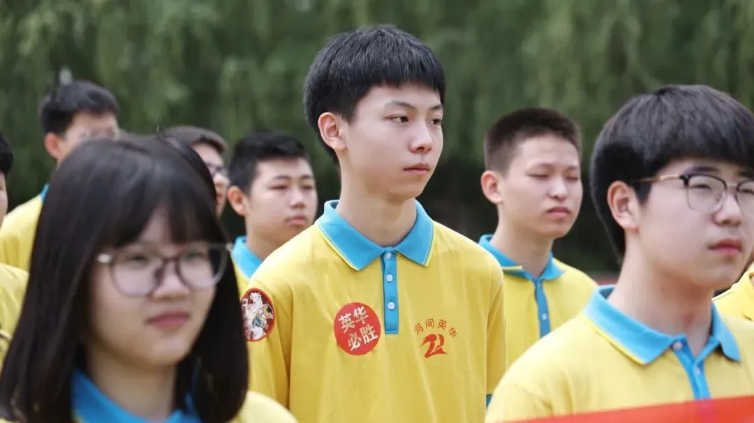【2026驰骋中考1️⃣】休整蓄锋芒!英华初三勇士归来,秣马厉兵战-第99张图片-四季读书网