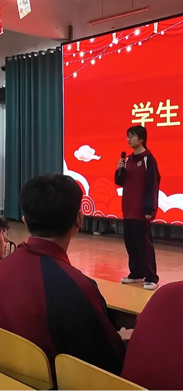逐光而行,剑指中考|世骅学本九年级模拟考表彰大会圆满落幕-第31张图片-四季读书网