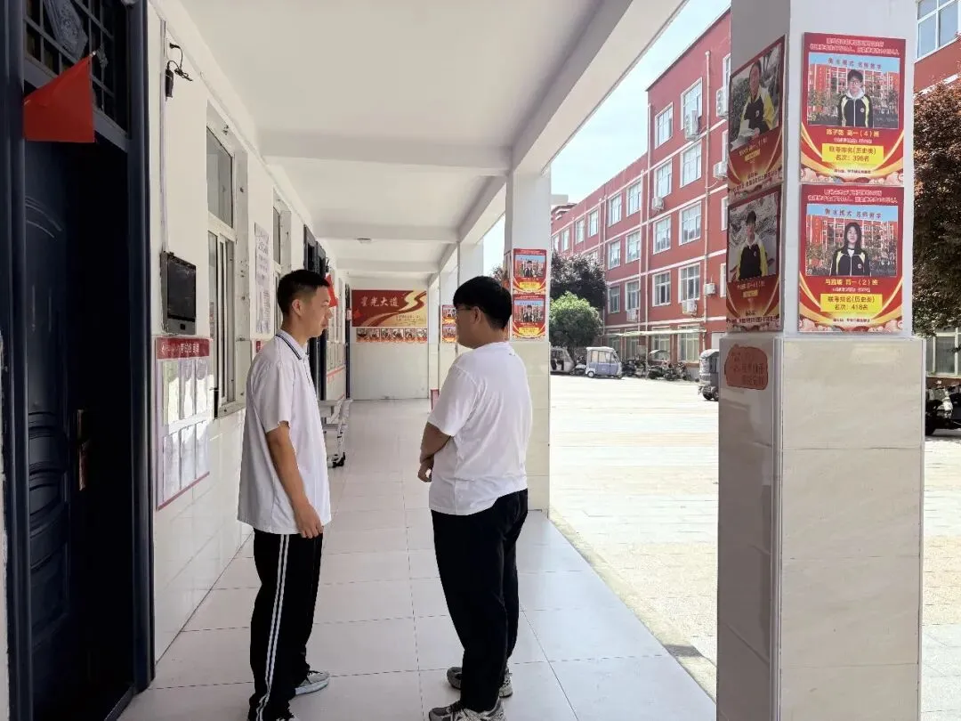 从中考300多分的迷茫到跻身全市全列,高一1班宋子明同学讲述成长故事-第3张图片-四季读书网