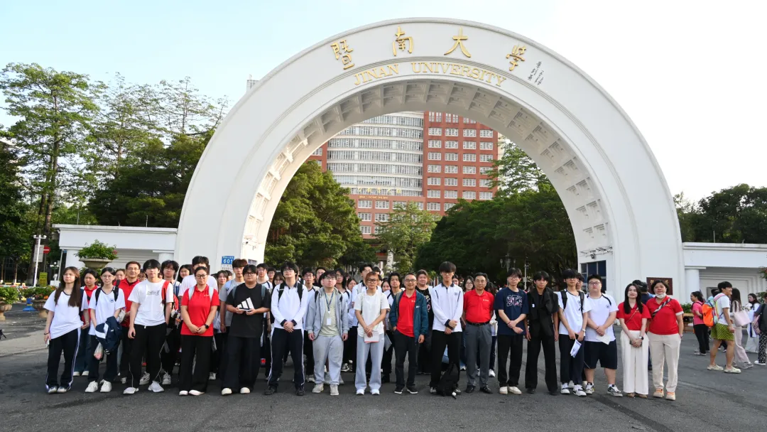 最新最全!2026年港澳台全国联考真题全科解析来了-第4张图片-四季读书网 最新最全!2026年港澳台全国联考真题全科解析来了-第4张图片-四季读书网