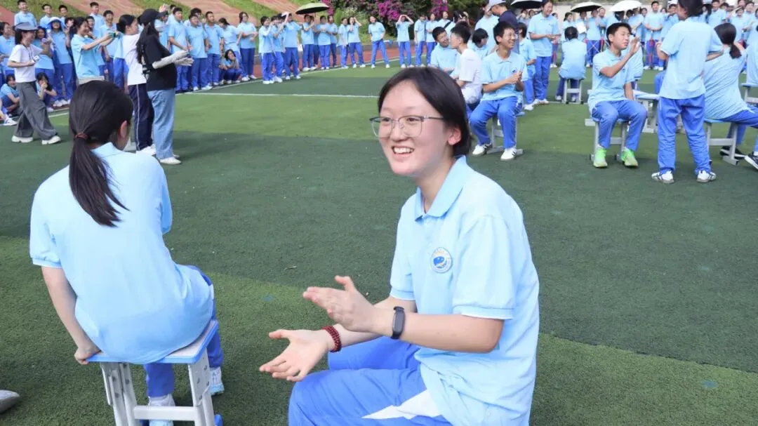 【五色璀璨·橙色悦心】趣味释压,逐梦中考|遵义航天中学九年级趣味运动会暖心落幕!-第49张图片-四季读书网 【五色璀璨·橙色悦心】趣味释压,逐梦中考|遵义航天中学九年级趣味运动会暖心落幕!-第49张图片-四季读书网