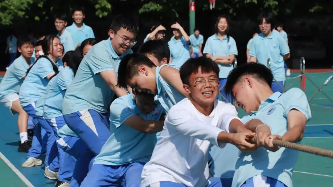【五色璀璨·橙色悦心】趣味释压,逐梦中考|遵义航天中学九年级趣味运动会暖心落幕!-第62张图片-四季读书网 【五色璀璨·橙色悦心】趣味释压,逐梦中考|遵义航天中学九年级趣味运动会暖心落幕!-第62张图片-四季读书网