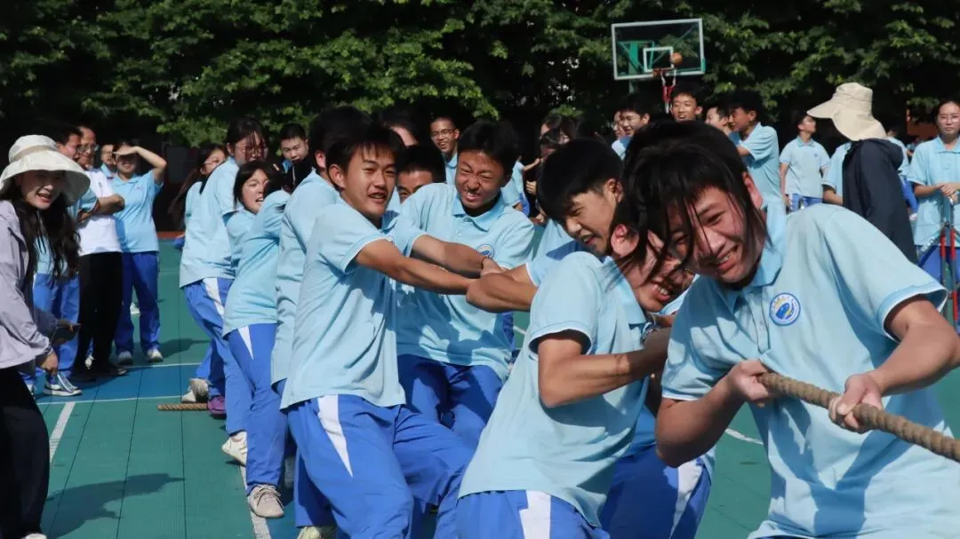 【五色璀璨·橙色悦心】趣味释压,逐梦中考|遵义航天中学九年级趣味运动会暖心落幕!-第65张图片-四季读书网 【五色璀璨·橙色悦心】趣味释压,逐梦中考|遵义航天中学九年级趣味运动会暖心落幕!-第65张图片-四季读书网
