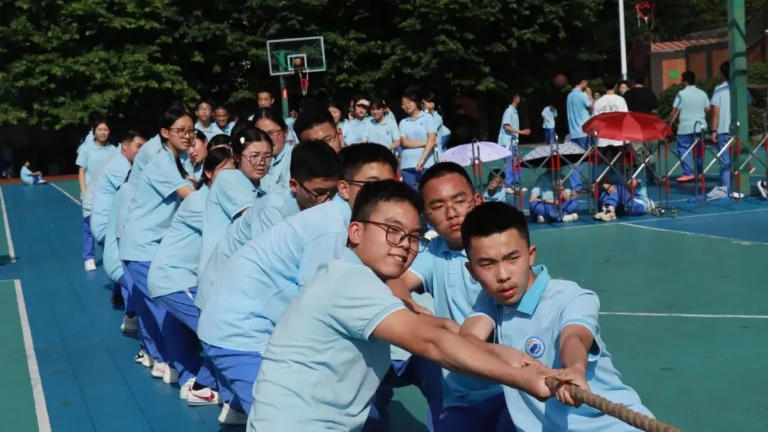 【五色璀璨·橙色悦心】趣味释压,逐梦中考|遵义航天中学九年级趣味运动会暖心落幕!-第68张图片-四季读书网 【五色璀璨·橙色悦心】趣味释压,逐梦中考|遵义航天中学九年级趣味运动会暖心落幕!-第68张图片-四季读书网