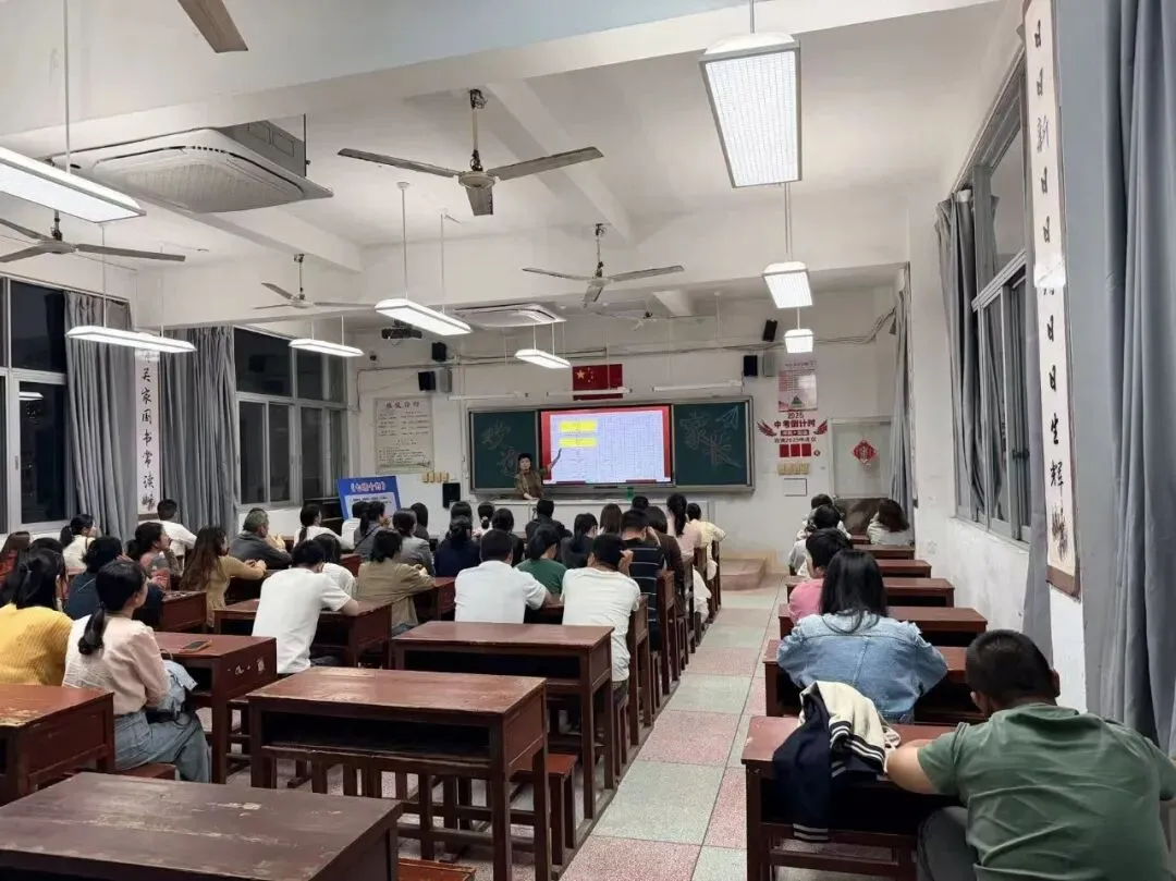 三会聚力,决胜中考 | 福安一中冠杭校区初三年段冲刺纪实-第8张图片-四季读书网 三会聚力,决胜中考 | 福安一中冠杭校区初三年段冲刺纪实-第8张图片-四季读书网