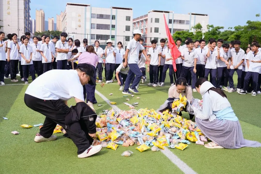 轻装上阵,笑迎中考——肇庆市长田学校九年级中考减压活动-第17张图片-四季读书网
