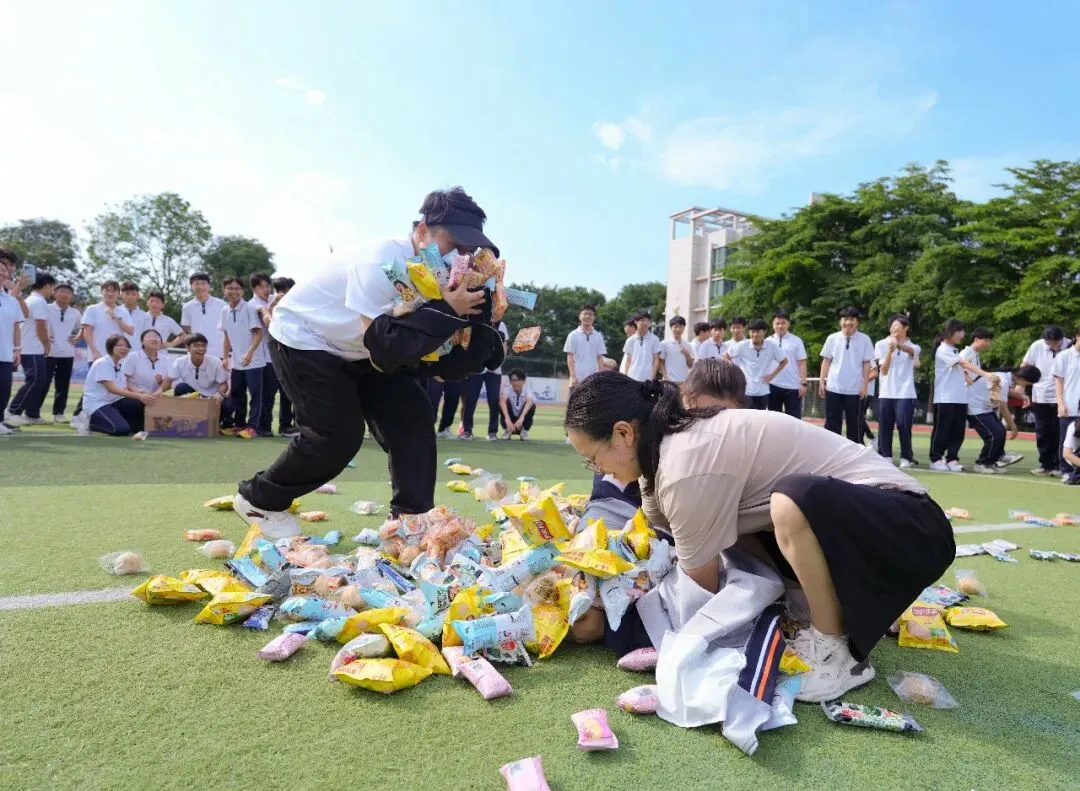 轻装上阵,笑迎中考——肇庆市长田学校九年级中考减压活动-第21张图片-四季读书网