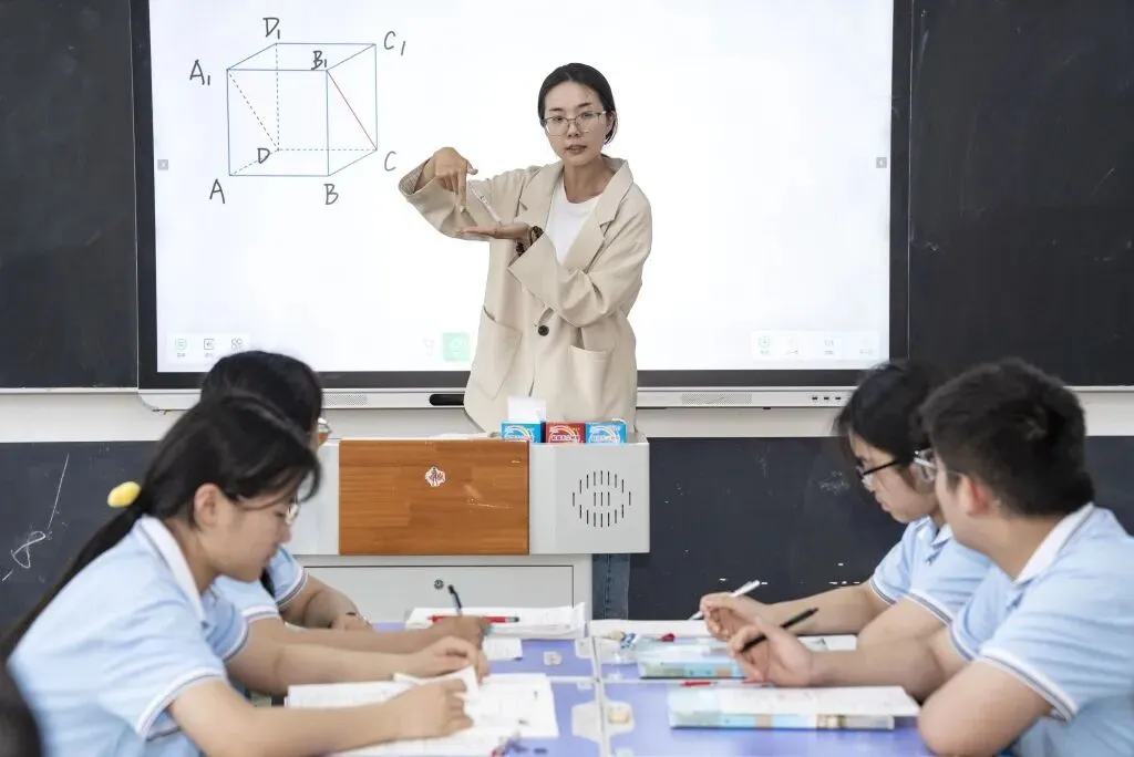 中考择校何去何从 | 临沂艺林高级中学,为普通生、偏科生、边缘生铺就看得见的大学之路-第37张图片-四季读书网