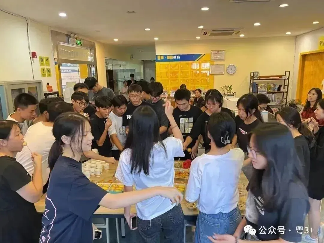 广东高考作文真题出炉!有范文,看看历年题目-第37张图片-四季读书网