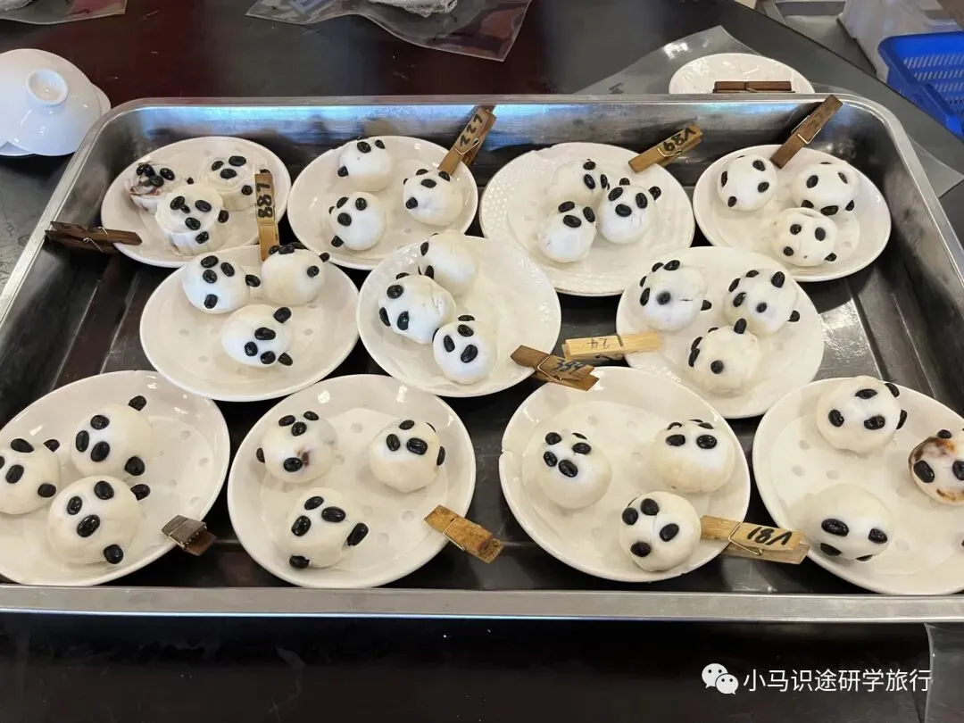 【中考假长途研学】印象成都|三星堆+考古基地+大熊猫保护中心+都江堰+都江堰古城夜景+汶川+杜甫草堂+武侯祠+川菜博物馆+川剧变脸-第53张图片-四季读书网 【中考假长途研学】印象成都|三星堆+考古基地+大熊猫保护中心+都江堰+都江堰古城夜景+汶川+杜甫草堂+武侯祠+川菜博物馆+川剧变脸-第53张图片-四季读书网