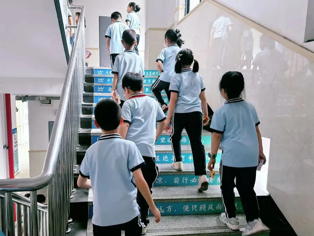 稚心寄祝福 花开助中考——小竹笋中队暖心送祝福活动-第29张图片-四季读书网 稚心寄祝福 花开助中考——小竹笋中队暖心送祝福活动-第29张图片-四季读书网