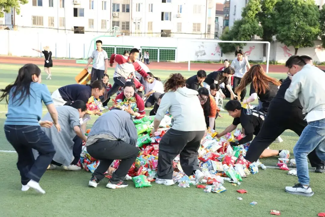 学校社工|中考倒计时,港区初级中学选择用另一种方式“备战”!-第5张图片-四季读书网 学校社工|中考倒计时,港区初级中学选择用另一种方式“备战”!-第5张图片-四季读书网