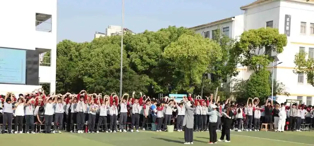 学校社工|中考倒计时,港区初级中学选择用另一种方式“备战”!-第6张图片-四季读书网 学校社工|中考倒计时,港区初级中学选择用另一种方式“备战”!-第6张图片-四季读书网
