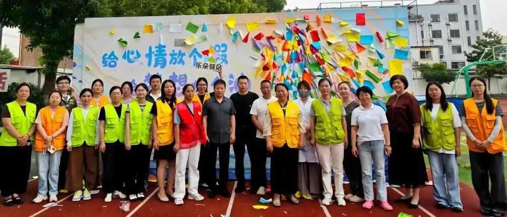 学校社工|中考倒计时,港区初级中学选择用另一种方式“备战”!-第22张图片-四季读书网 学校社工|中考倒计时,港区初级中学选择用另一种方式“备战”!-第22张图片-四季读书网