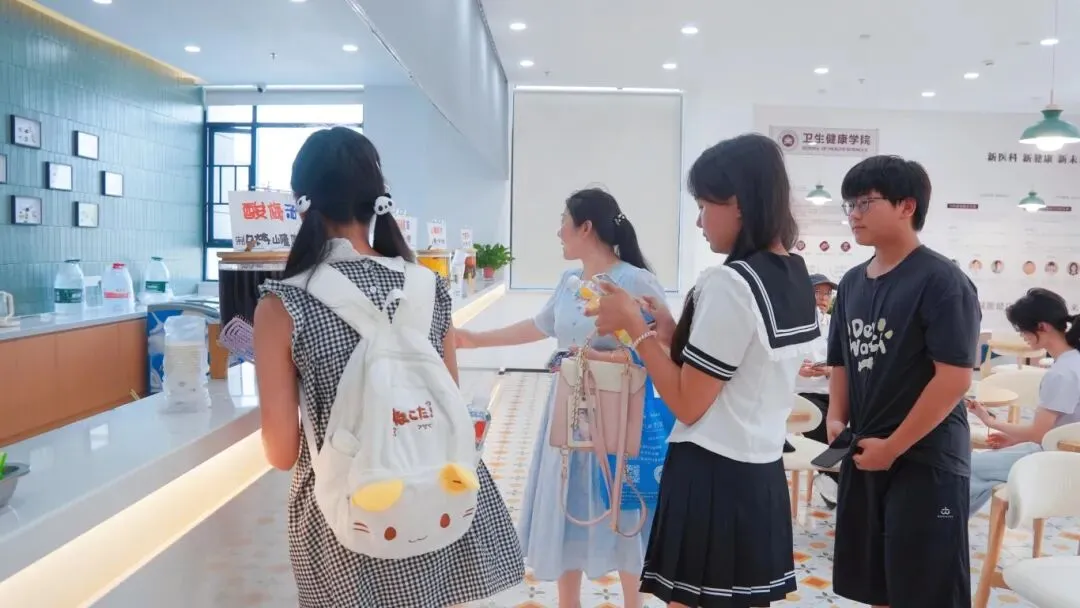 现场直击|株科院校园开放日现场火爆,中考解压游园超出圈!-第36张图片-四季读书网