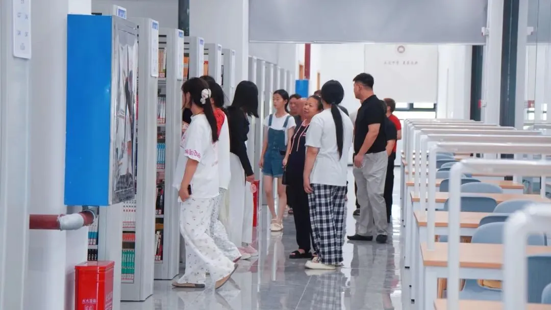 现场直击|株科院校园开放日现场火爆,中考解压游园超出圈!-第37张图片-四季读书网