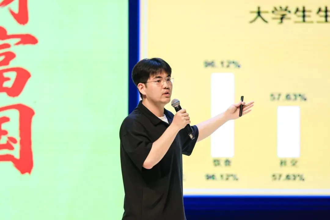 真题驱动实战,校企共育英才!昆明城市学院商学院第四届“我为家乡代言”活动暨校企协同育人签约仪式圆满举行-第9张图片-四季读书网 真题驱动实战,校企共育英才!昆明城市学院商学院第四届“我为家乡代言”活动暨校企协同育人签约仪式圆满举行-第9张图片-四季读书网