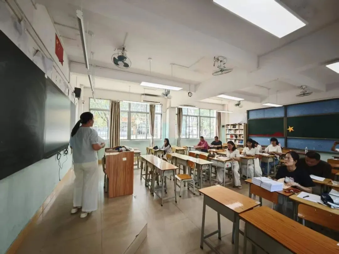 教研领航丨研析四月联考真题,精准锚定备考方向——阳东一中全学科开展2026届高三四月联考品题教研活动-第20张图片-四季读书网