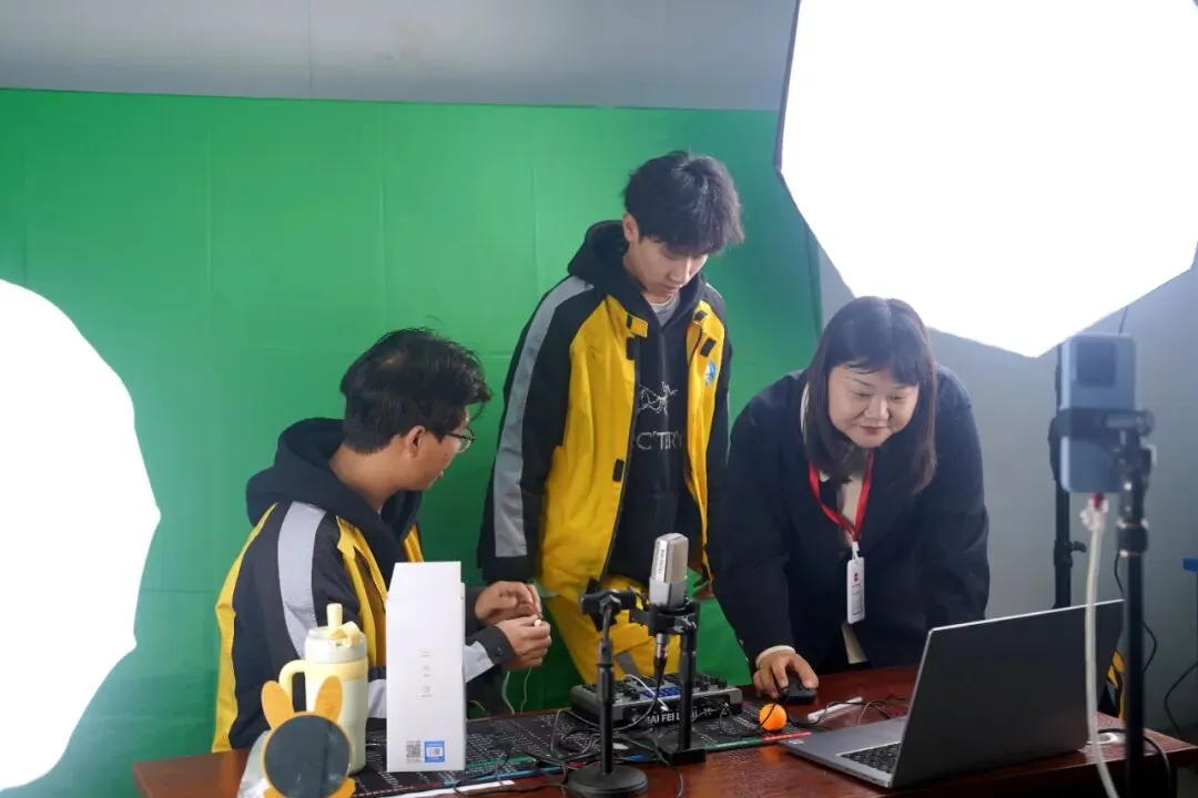 【中考倒计时】为什么要提前择校?抢占热门专业?-第5张图片-四季读书网 【中考倒计时】为什么要提前择校?抢占热门专业?-第5张图片-四季读书网