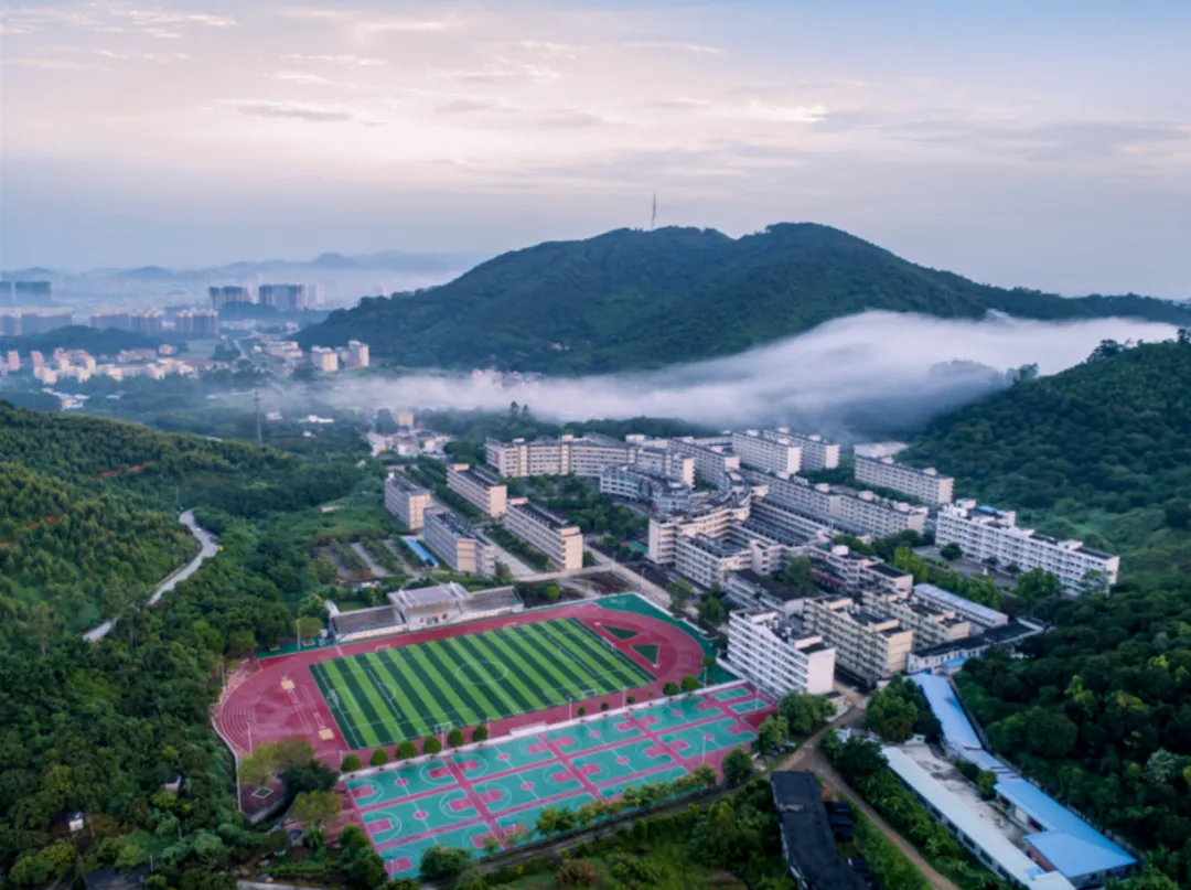 2026中考招生简章丨广州市增城区东方职业技术学校-第2张图片-四季读书网 2026中考招生简章丨广州市增城区东方职业技术学校-第2张图片-四季读书网