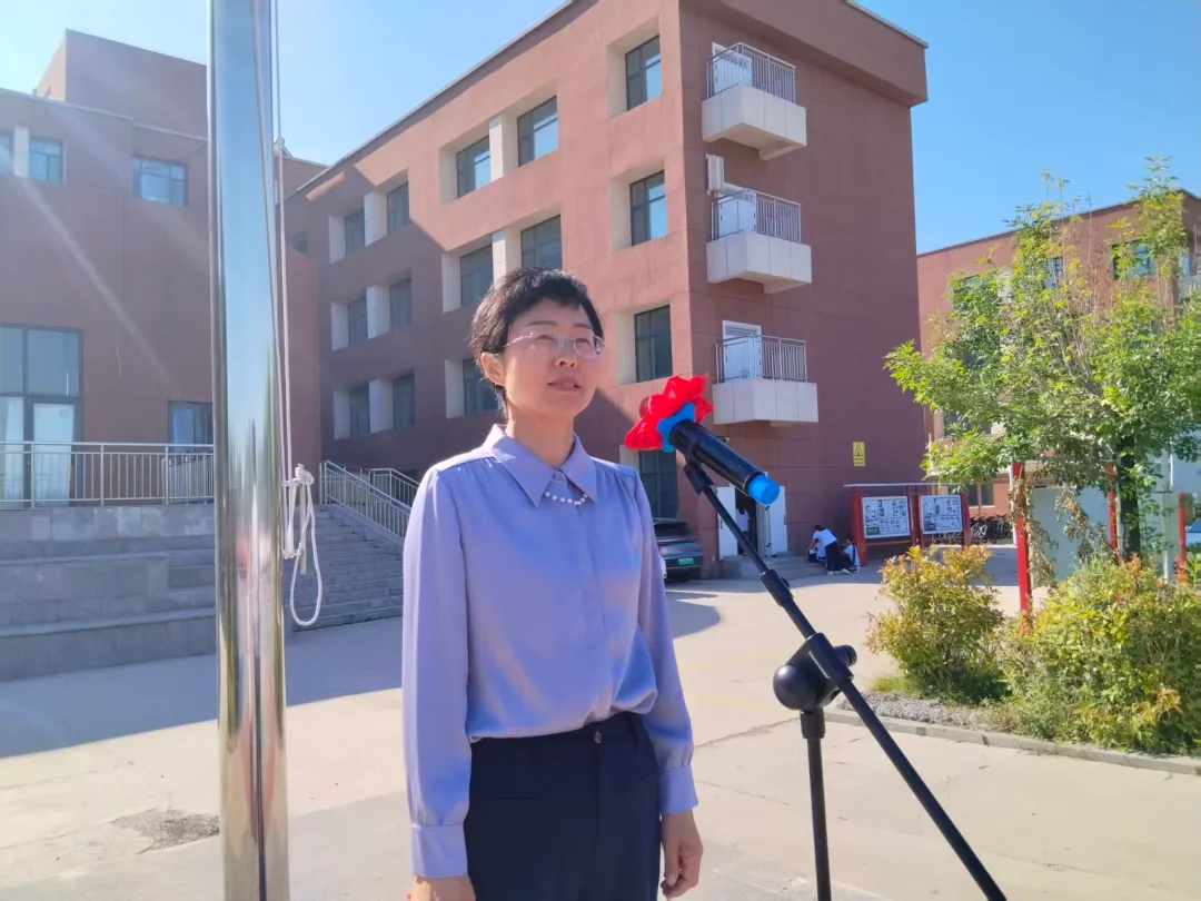 逐梦青春战中考 感恩母校启新程——高唐县第二实验中学第十五周升旗仪式纪实-第33张图片-四季读书网