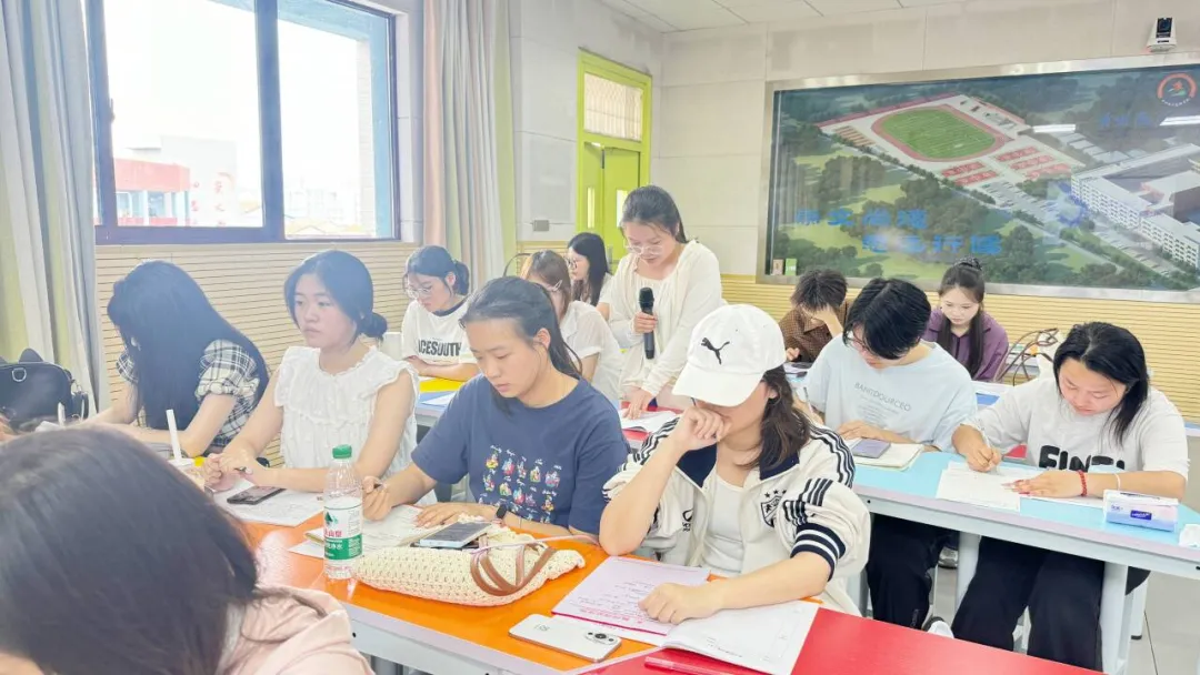 聚焦中考精准备考,研教赋能共促成长——黄州思源教联体初中地理联合教研圆满收官-第32张图片-四季读书网