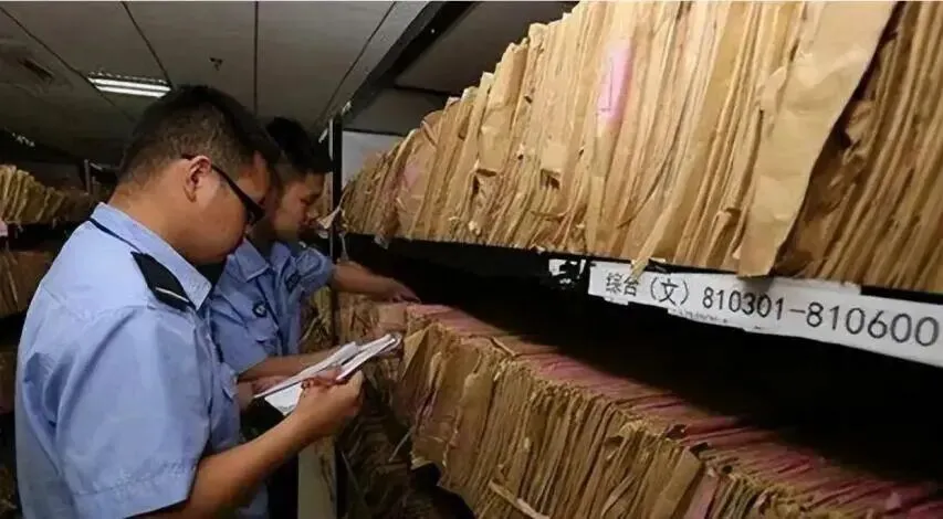 高考前两天试卷被偷了?!600万人的命运就此改写….-第8张图片-四季读书网 高考前两天试卷被偷了?!600万人的命运就此改写….-第8张图片-四季读书网