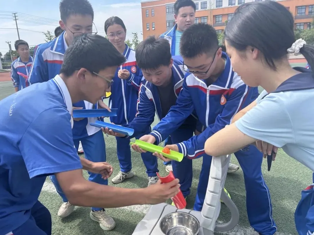 凝心聚力迎中考,心理赋能助前行——大邑县沙渠学校开展初三考前心理赋能活动-第15张图片-四季读书网
