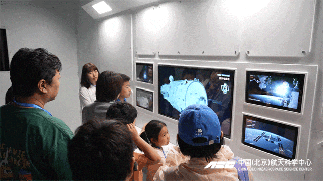 聚焦 | 2026高考数学真题解析:为什么今年的考卷,偏偏要考4年前的神舟十五号?-第15张图片-四季读书网 聚焦 | 2026高考数学真题解析:为什么今年的考卷,偏偏要考4年前的神舟十五号?-第15张图片-四季读书网