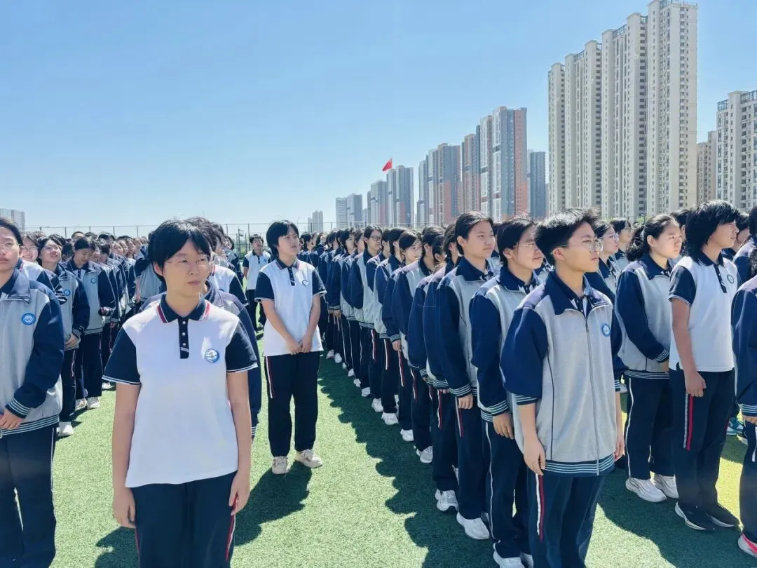 逐梦中考 不负韶华|万象新天学校中学部升旗仪式-第34张图片-四季读书网 逐梦中考 不负韶华|万象新天学校中学部升旗仪式-第34张图片-四季读书网
