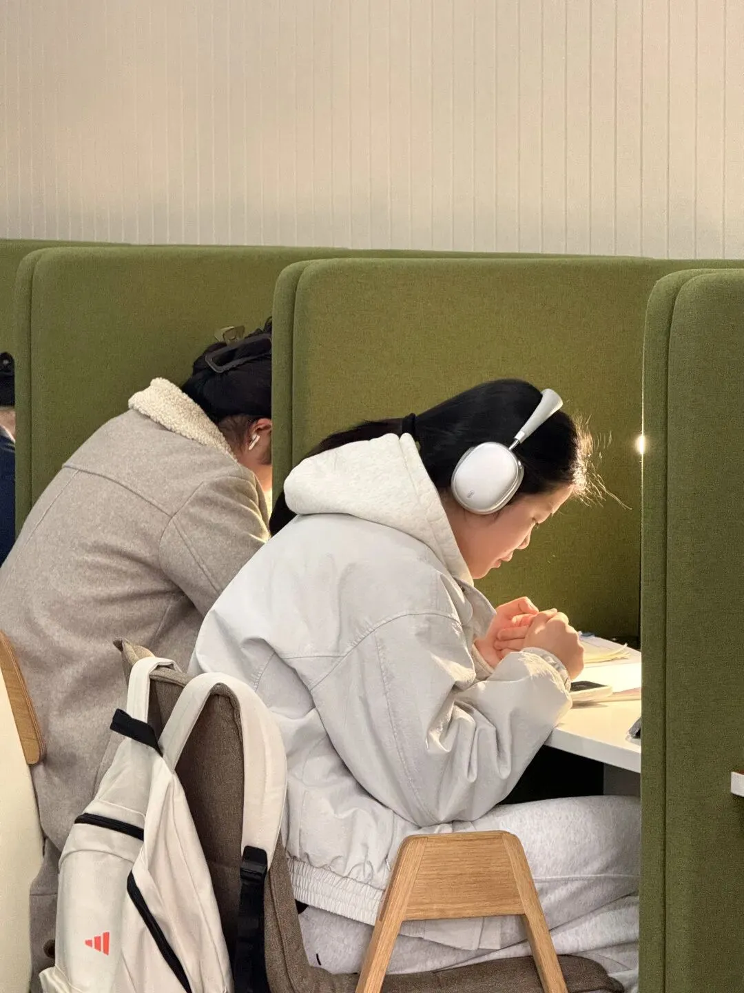 升本模考战场!模拟实战让学子上岸更有底气-第7张图片-四季读书网 升本模考战场!模拟实战让学子上岸更有底气-第7张图片-四季读书网