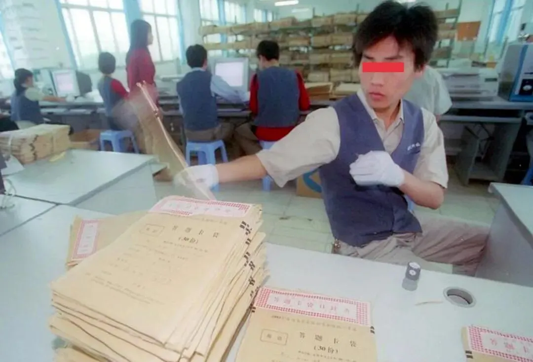 高考试卷也许是吴某凡们印的……-第5张图片-四季读书网