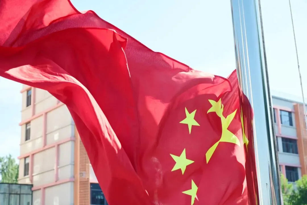 凝心聚力战中考 · 再谱润德新华章-第31张图片-四季读书网 凝心聚力战中考 · 再谱润德新华章-第31张图片-四季读书网