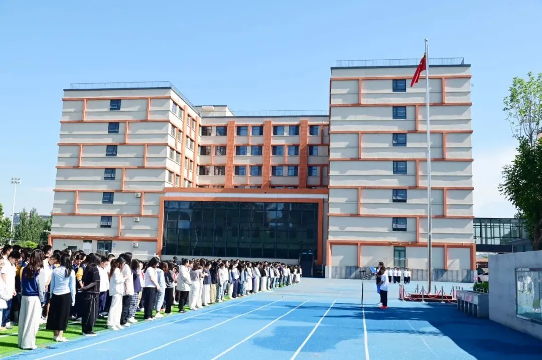 凝心聚力战中考 · 再谱润德新华章-第37张图片-四季读书网 凝心聚力战中考 · 再谱润德新华章-第37张图片-四季读书网