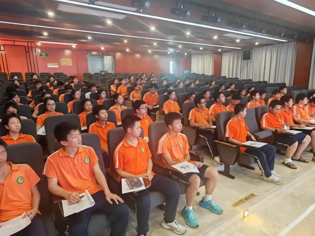 桂林市第十二中学开展中考备考系列英语专题讲座-第15张图片-四季读书网 桂林市第十二中学开展中考备考系列英语专题讲座-第15张图片-四季读书网