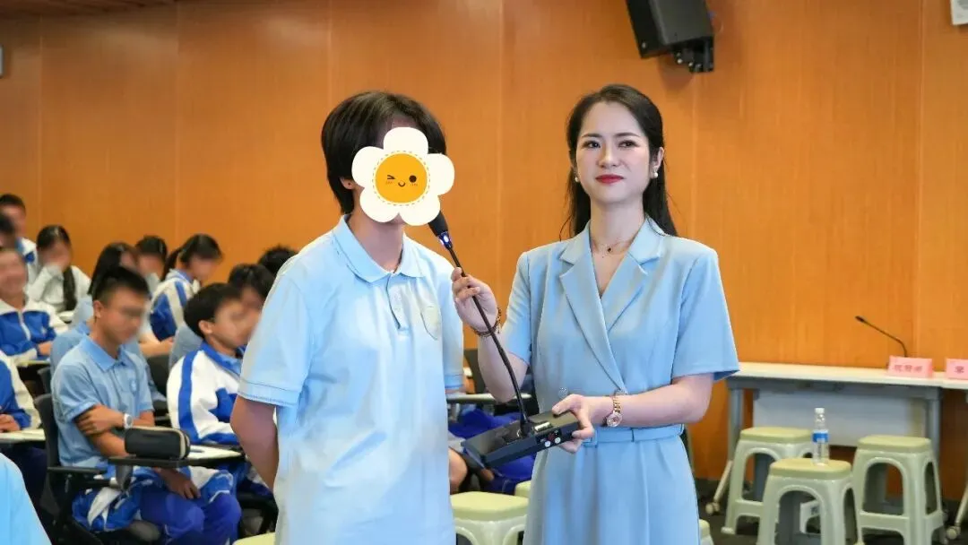 【减压赋能 护航中考】我院陈述主任受邀为石室天府中学初三学子开展考前心理疏导讲座-第4张图片-四季读书网 【减压赋能 护航中考】我院陈述主任受邀为石室天府中学初三学子开展考前心理疏导讲座-第4张图片-四季读书网