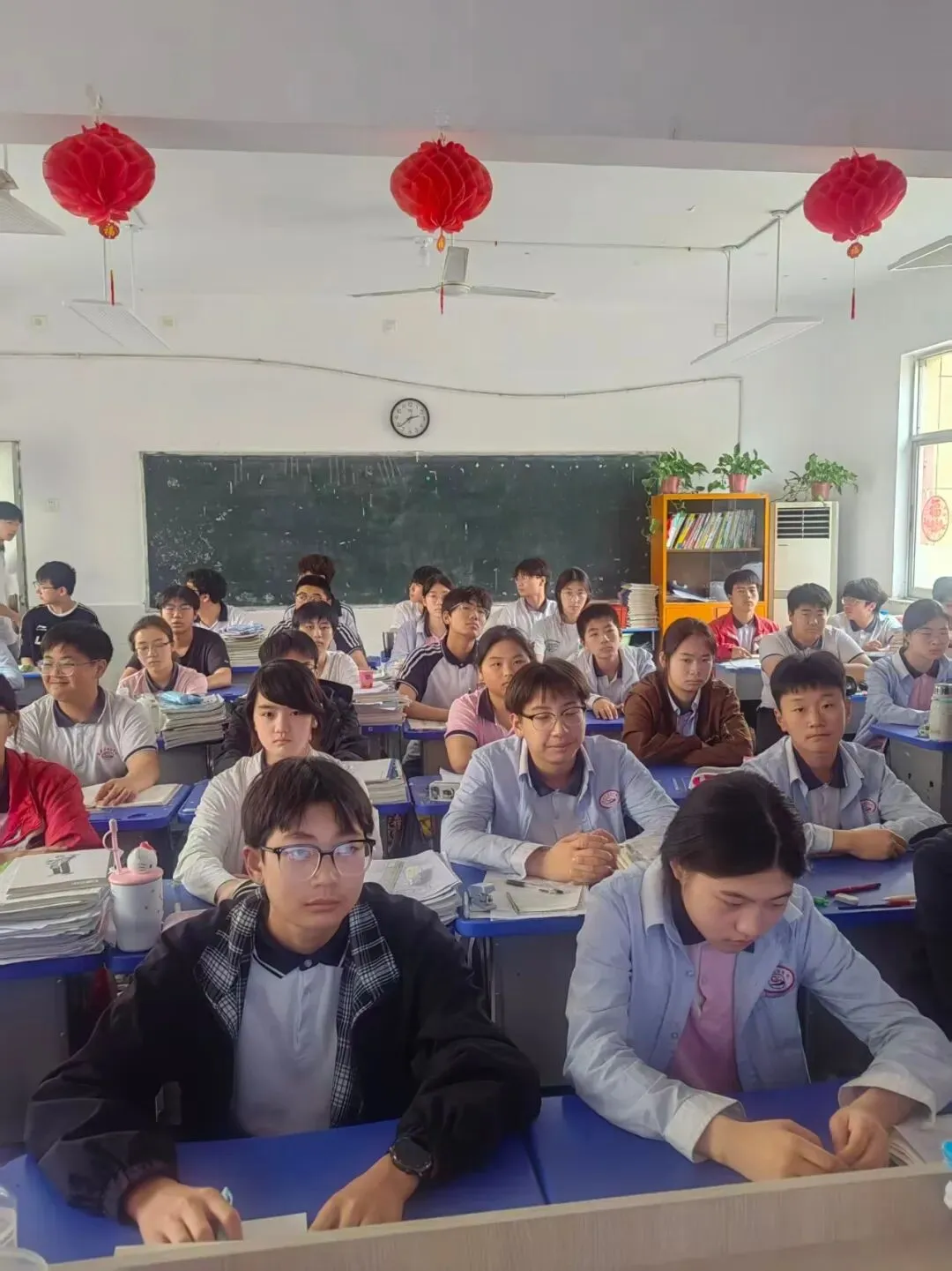 【校园快讯】精准把脉明方向 高效提质赢中考-第16张图片-四季读书网 【校园快讯】精准把脉明方向 高效提质赢中考-第16张图片-四季读书网