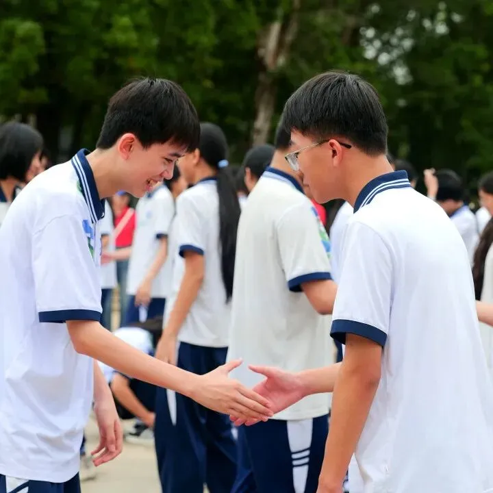砺心减压强底气,乘风破浪战中考 | 2026年双沙中学初三学子户外减压赋能活动圆满举行-第8张图片-四季读书网 砺心减压强底气,乘风破浪战中考 | 2026年双沙中学初三学子户外减压赋能活动圆满举行-第8张图片-四季读书网