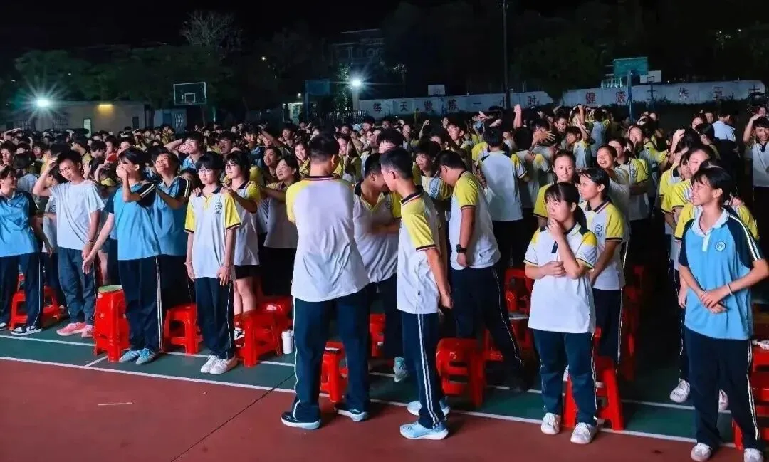 太平教练催眠为中考助力-第9张图片-四季读书网 太平教练催眠为中考助力-第9张图片-四季读书网