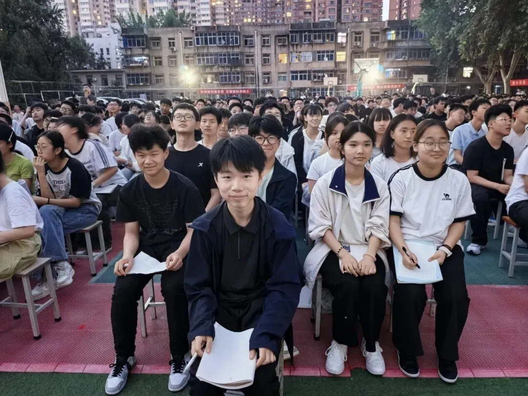 以万全准备,赴中考之约|我校开展中考考前专题讲座,助力龙门学子决胜!-第19张图片-四季读书网 以万全准备,赴中考之约|我校开展中考考前专题讲座,助力龙门学子决胜!-第19张图片-四季读书网