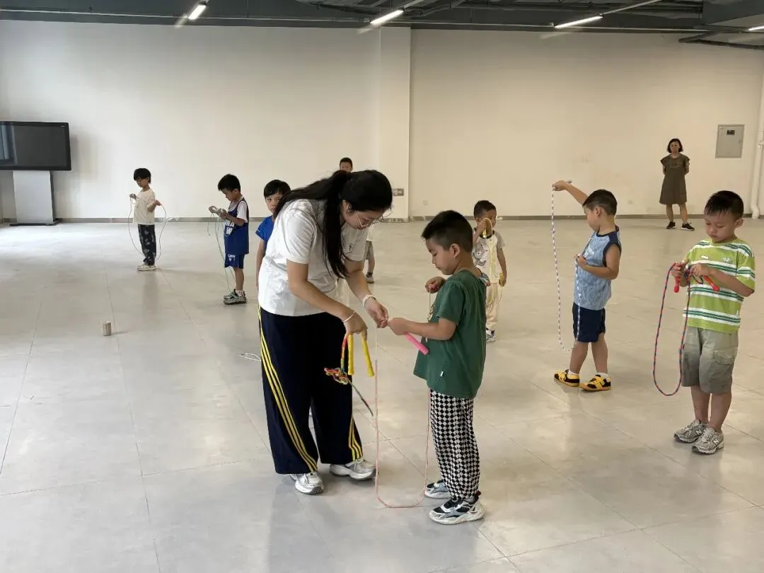 报名丨暑假班丨小学体测、中考跳绳暑假儿童公园跳绳培训班-第4张图片-四季读书网 报名丨暑假班丨小学体测、中考跳绳暑假儿童公园跳绳培训班-第4张图片-四季读书网