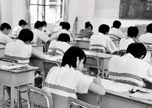 2026年中考在即:给考生、给家长的10条建议-第6张图片-四季读书网 2026年中考在即:给考生、给家长的10条建议-第6张图片-四季读书网