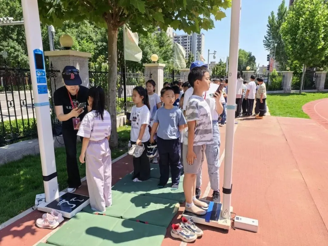 【至善·校园】体质模拟测试,为健康成长“把脉”-第12张图片-四季读书网 【至善·校园】体质模拟测试,为健康成长“把脉”-第12张图片-四季读书网